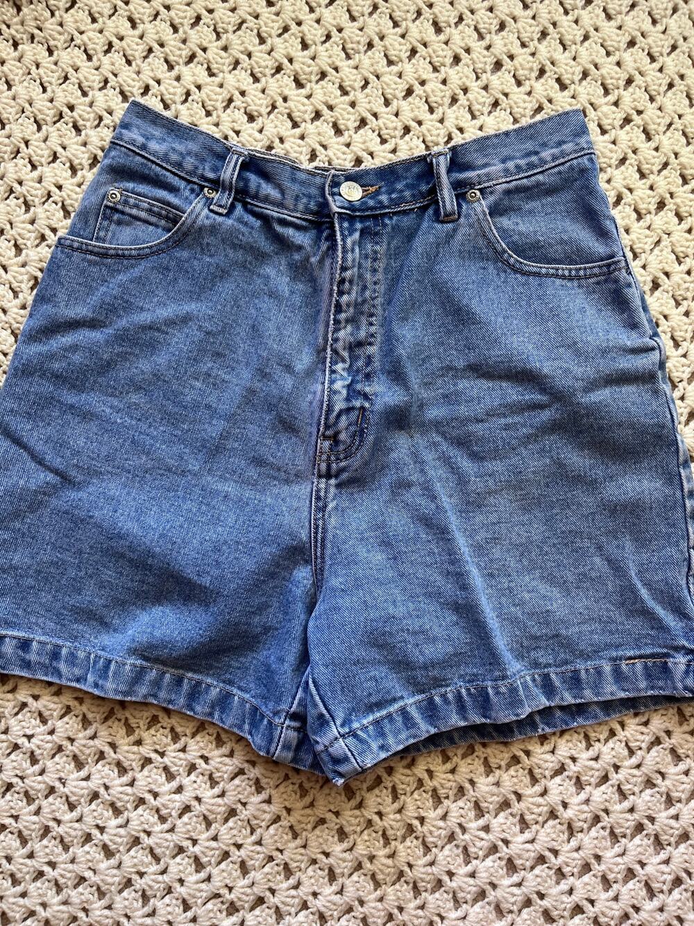 Vintage 90s Mom Shorts Denim Jean High Rise Size XS